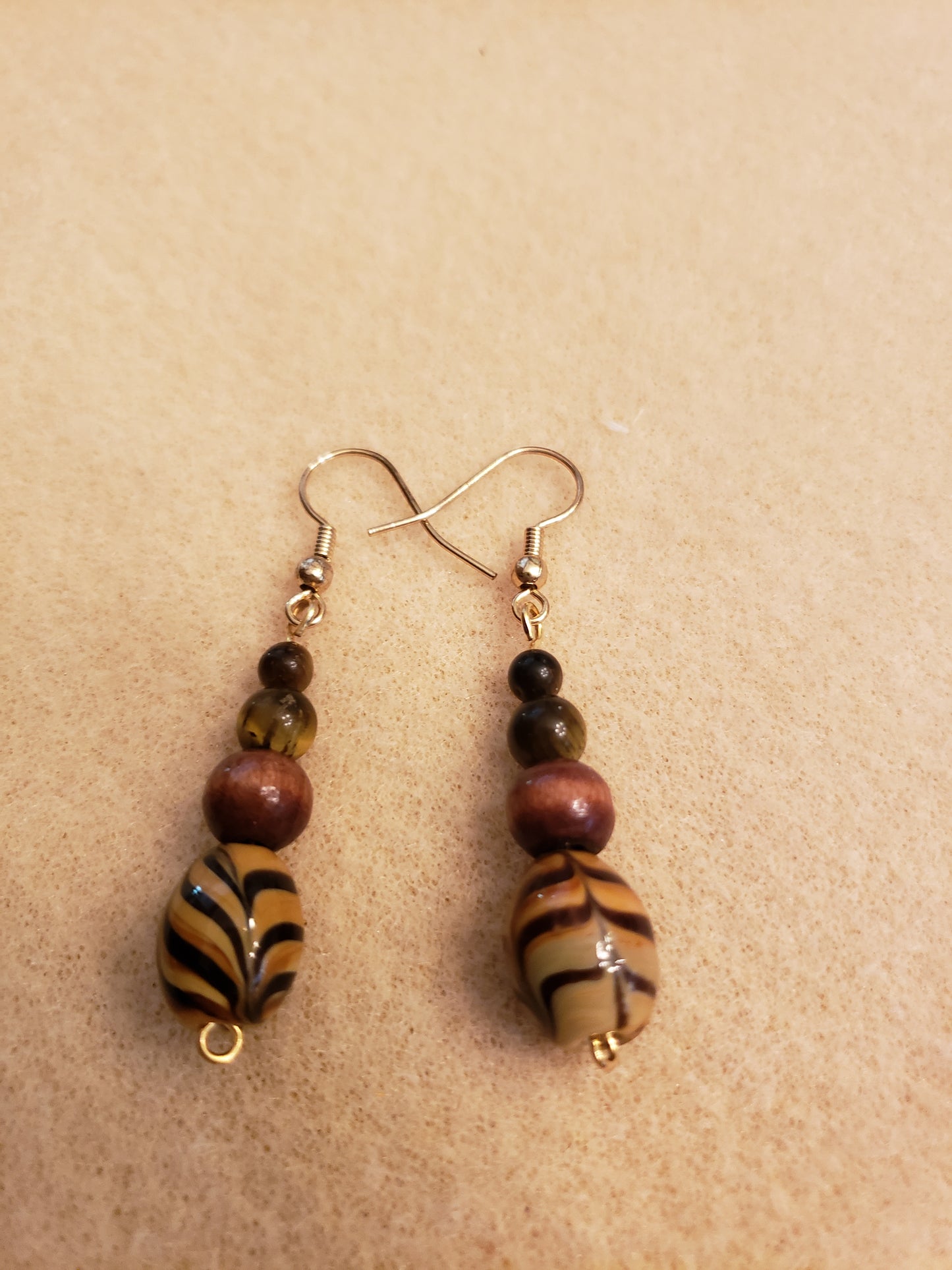 110E Brown Pyramid Earrings