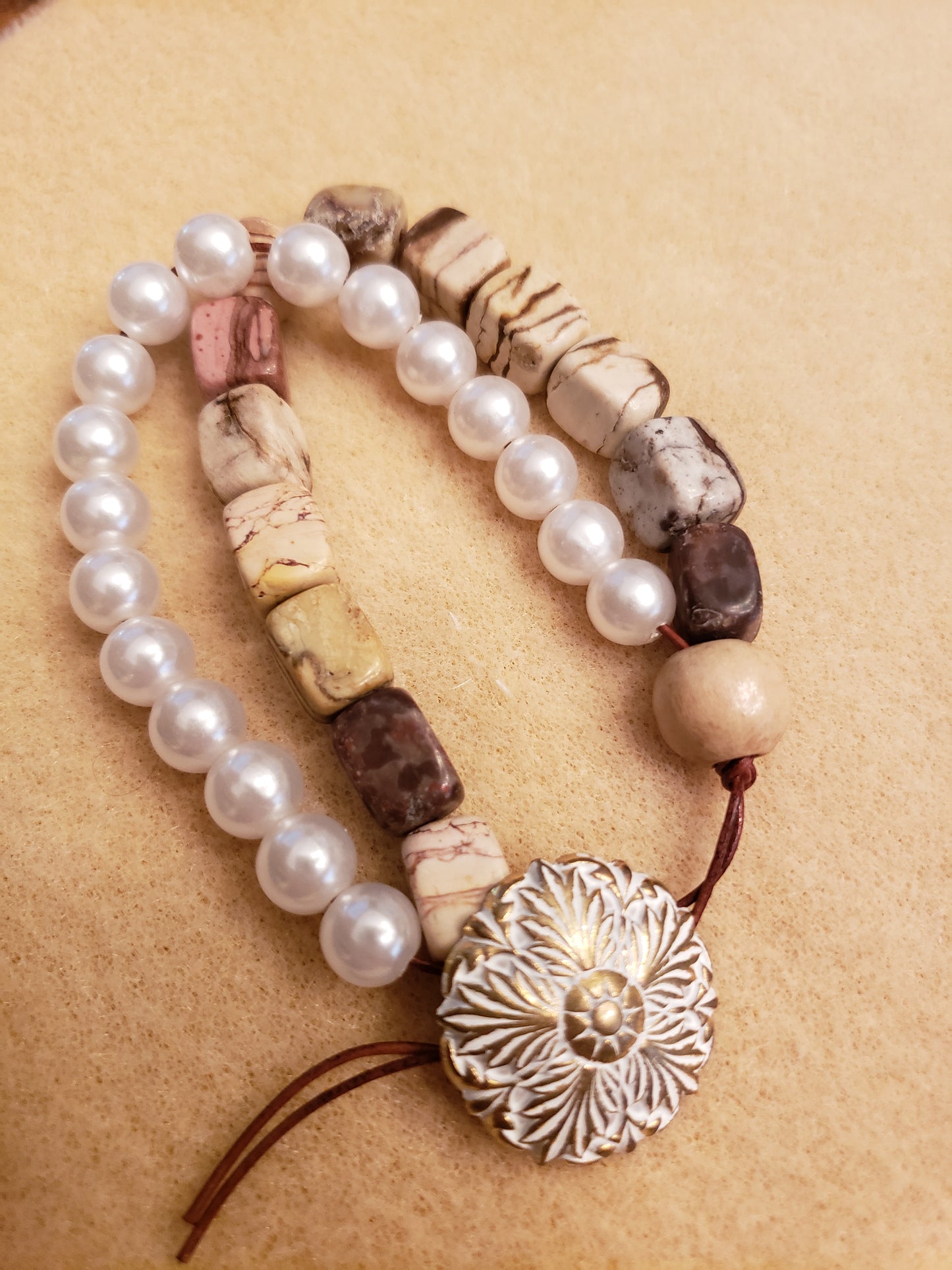 516B Jasper and Pearls Button Bracelet