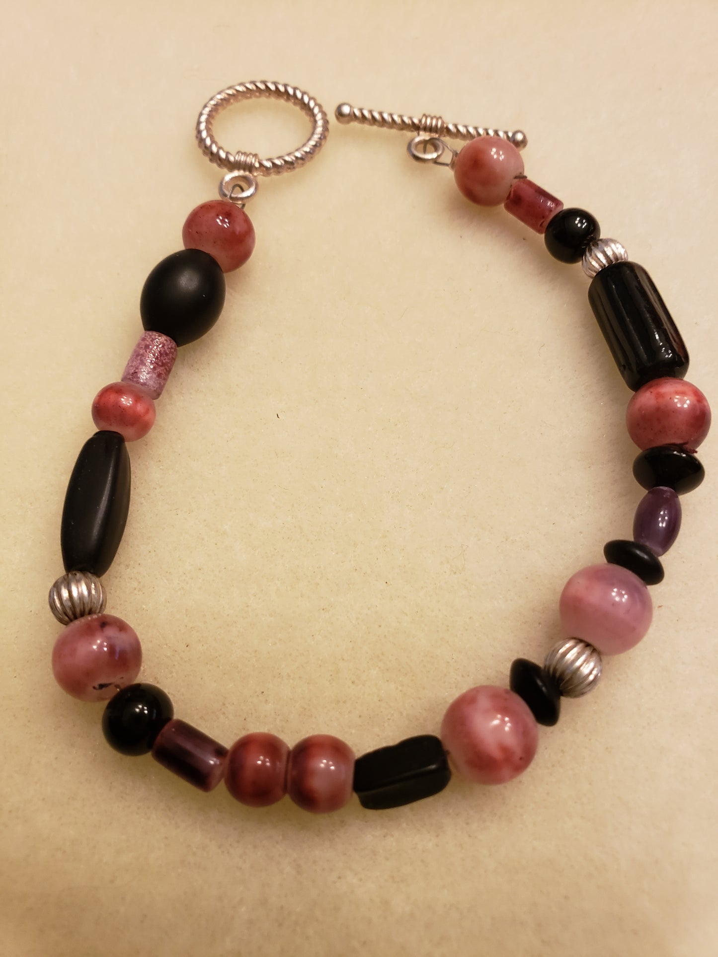 7040B Black and Berry Bracelet
