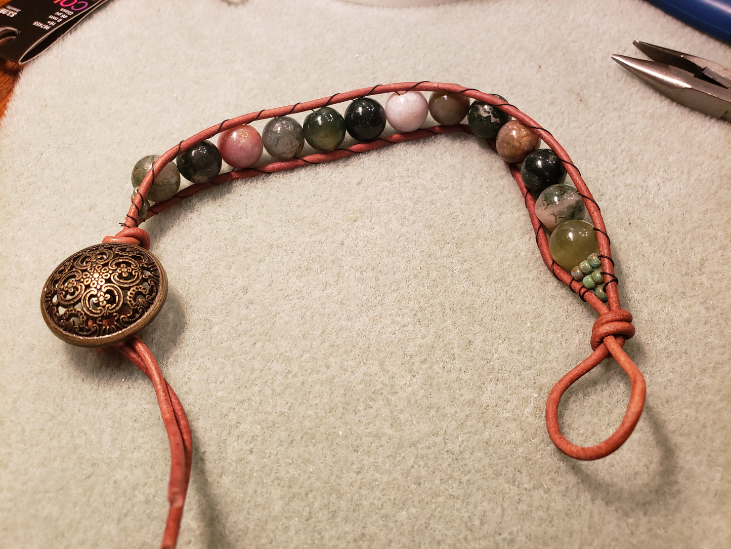 #001B Agate on Leather Bracelet