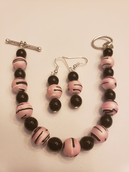 2BE Pink Stripe Set