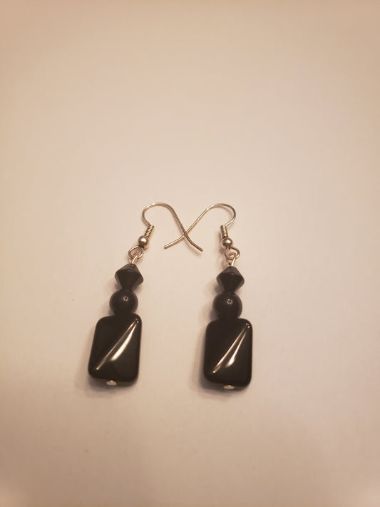 34EA Three tier Black Earrings