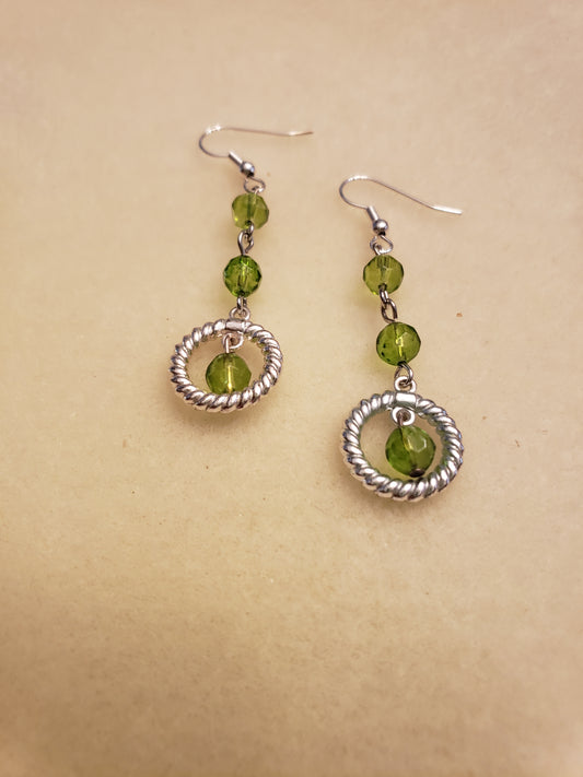 999E Green and Silver Dangle Earrings