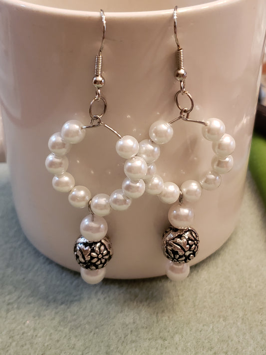 77E Circle Pearls with Dangle Earrings