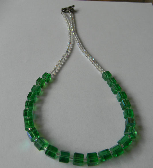 5017N Green Square Necklace